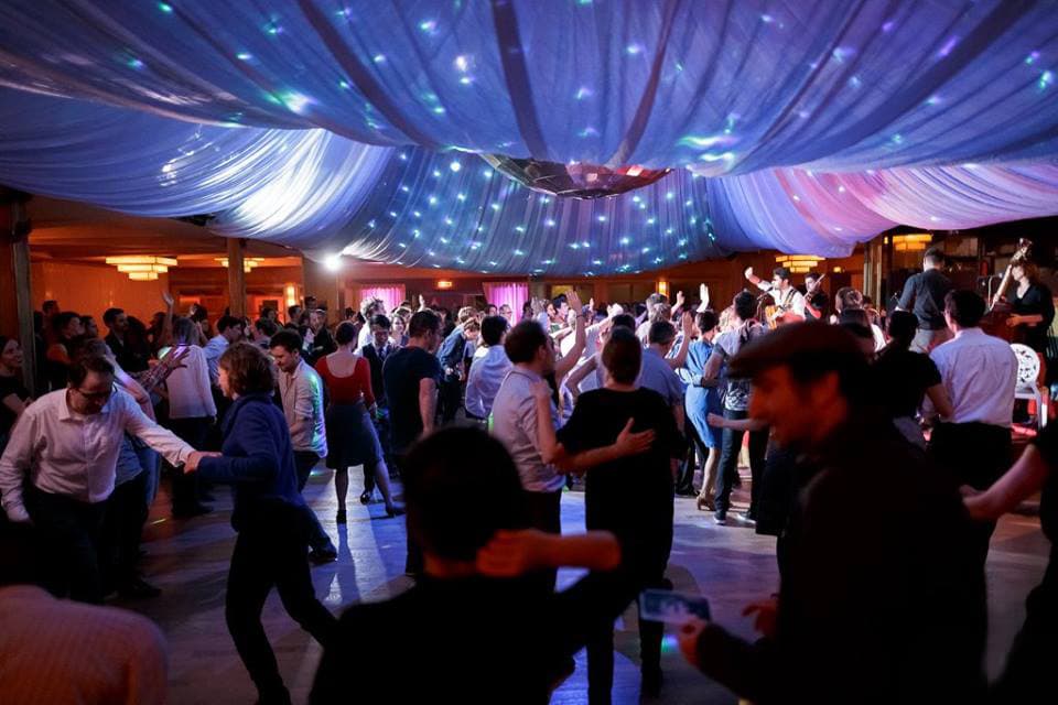 Restaurant avec piste de danse à Paris
